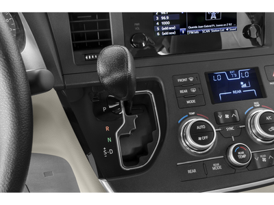 2015 Toyota Sienna L