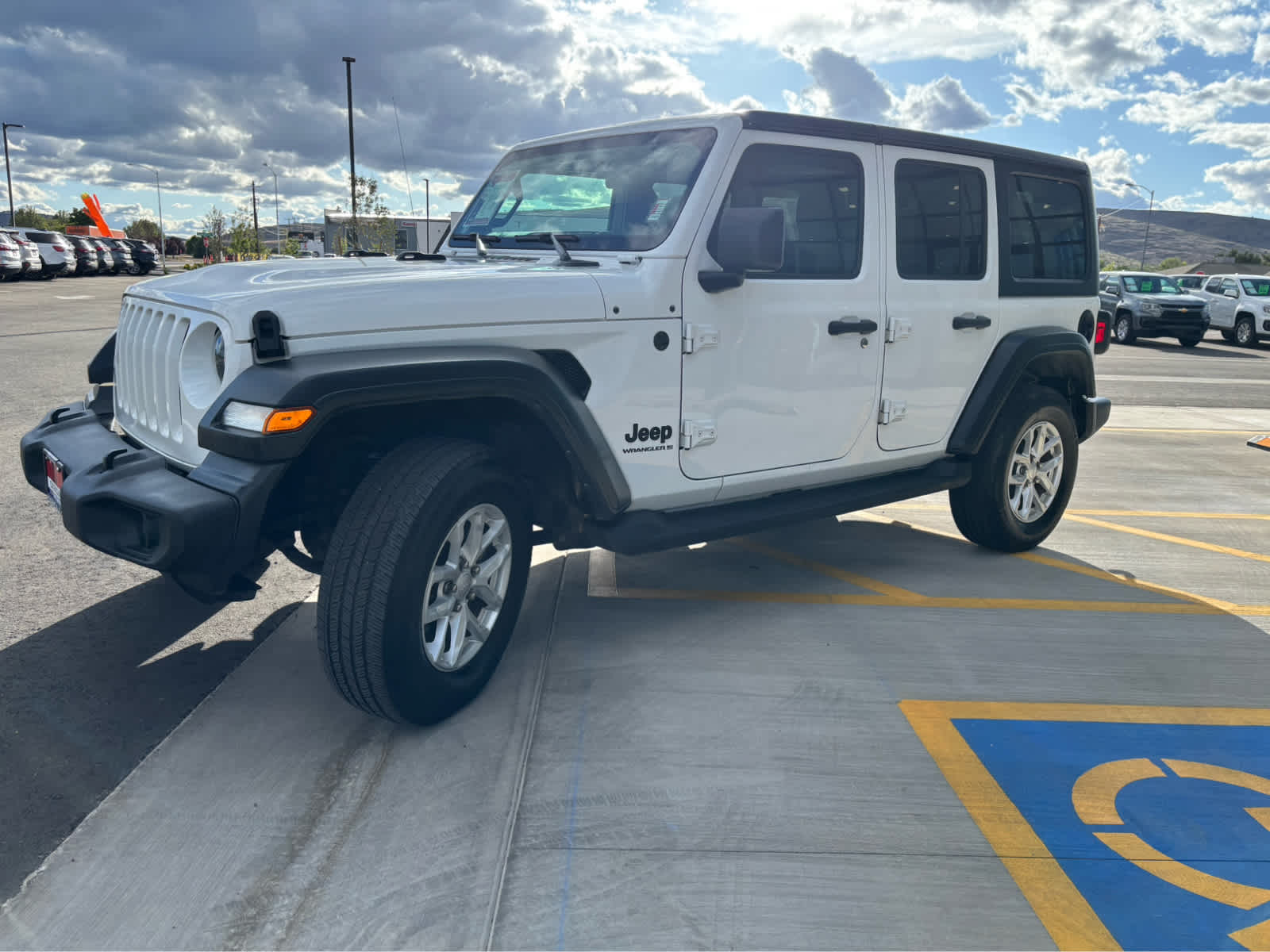 2023 Jeep Wrangler Sport S