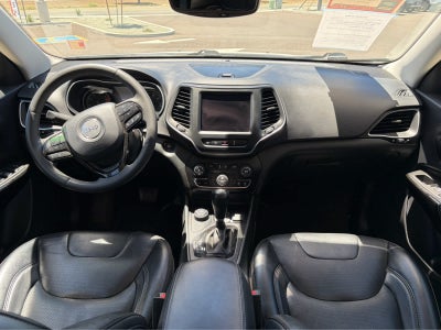 2023 Jeep Cherokee Altitude Lux