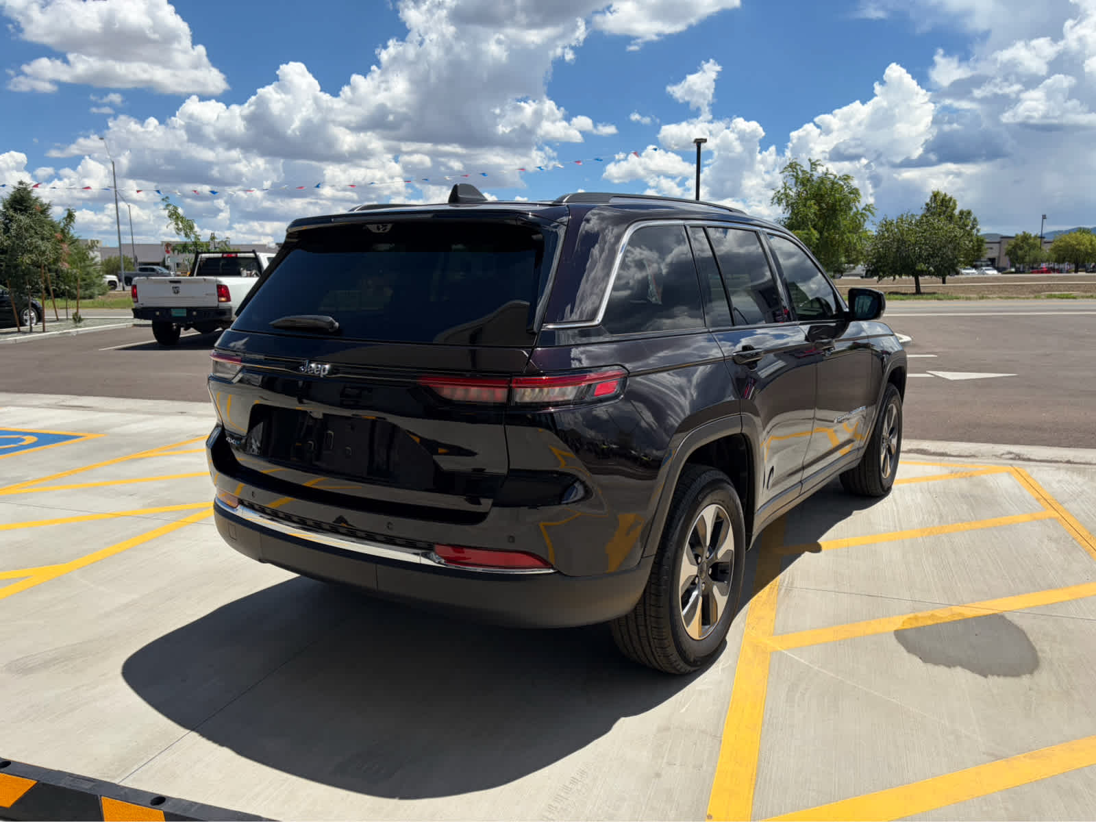 2022 Jeep Grand Cherokee 4xe Base