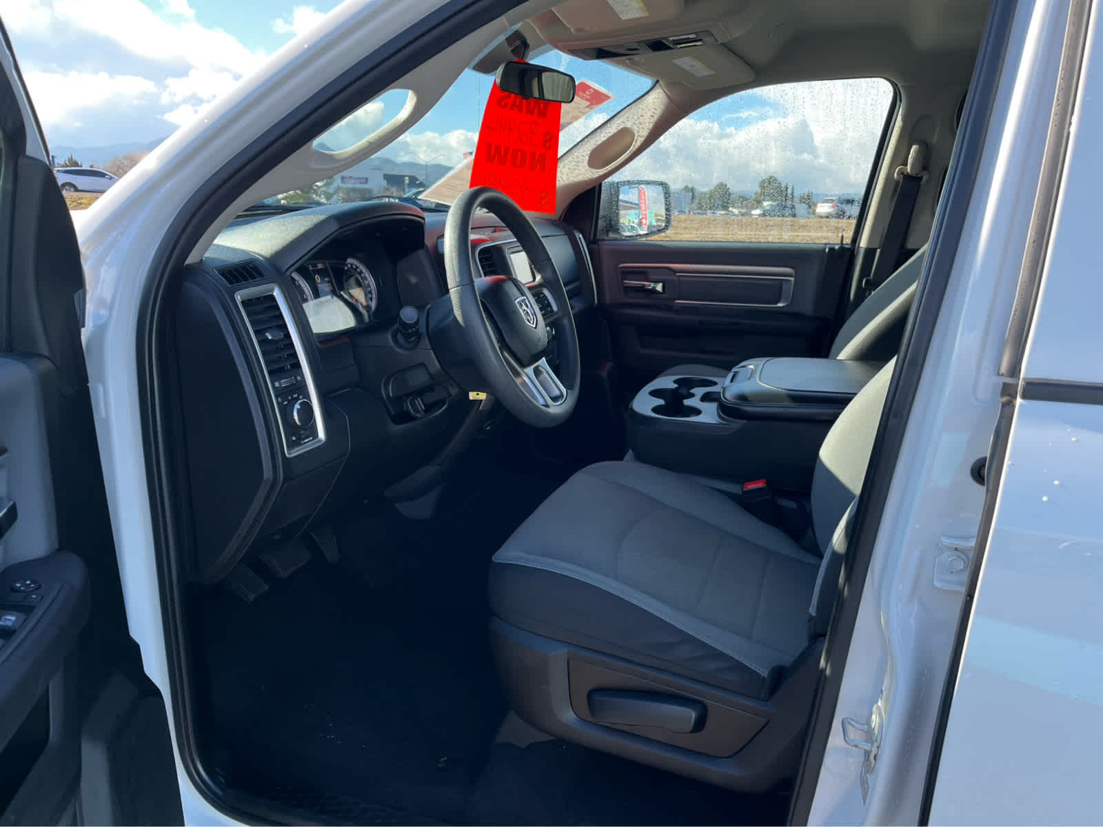 2024 RAM 1500 Classic SLT