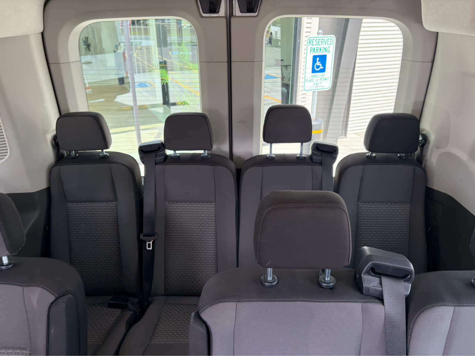 2025 Ford Transit Passenger Wagon XLT