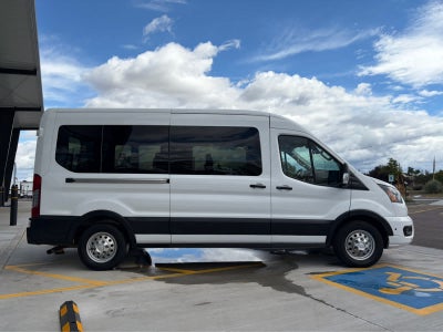 2025 Ford Transit Passenger Wagon XLT