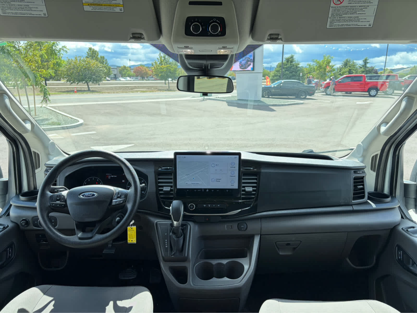 2025 Ford Transit Passenger Wagon XLT