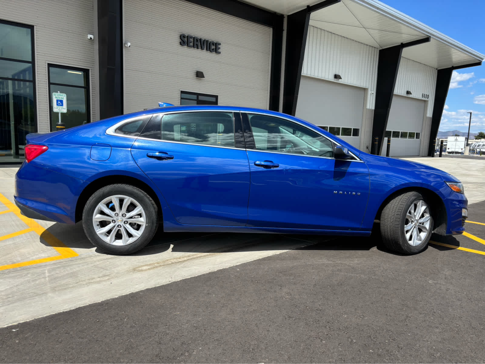 2023 Chevrolet Malibu LT