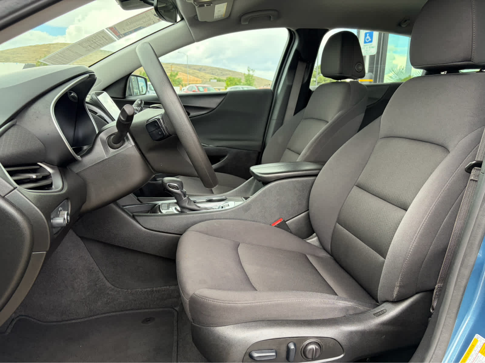 2025 Chevrolet Malibu LT