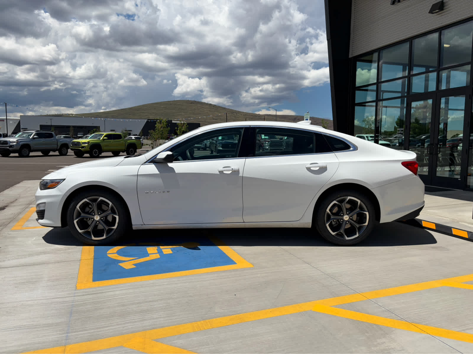 2024 Chevrolet Malibu LT
