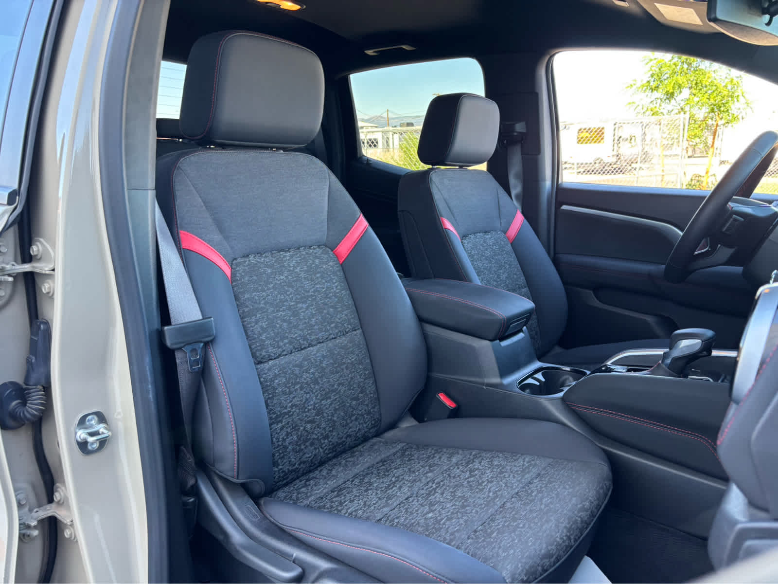 2024 Chevrolet Colorado 4WD Z71