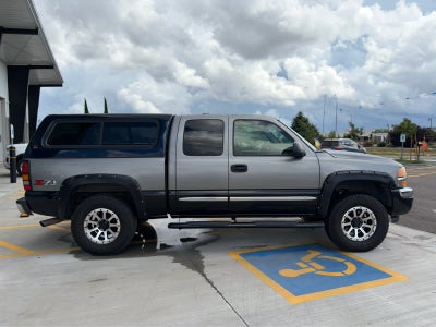 2006 GMC Sierra 1500 SLE1