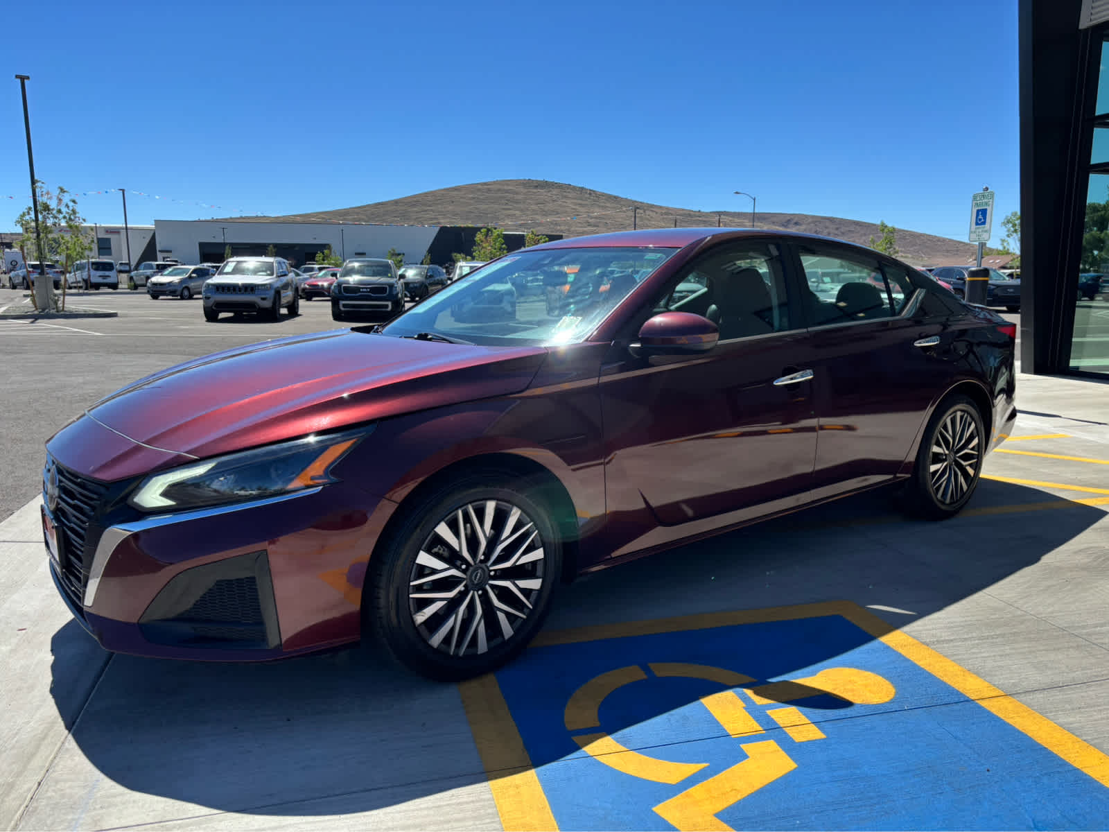 2023 Nissan Altima 2.5 SV