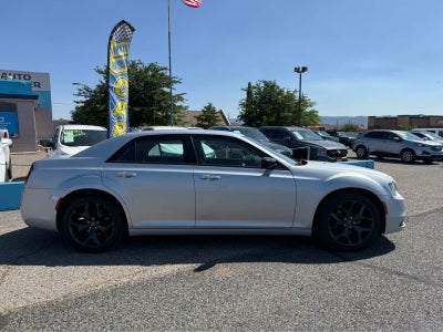 2021 Chrysler 300 Touring