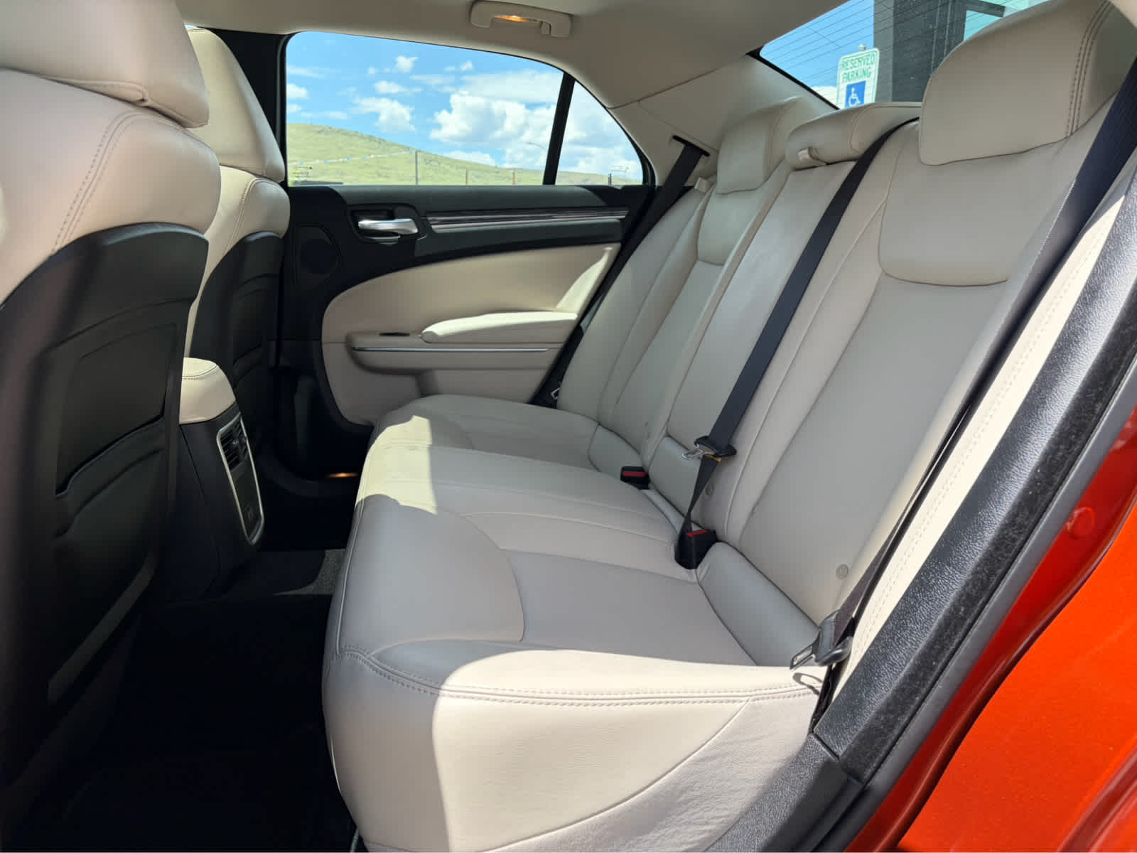 2021 Chrysler 300 Touring L