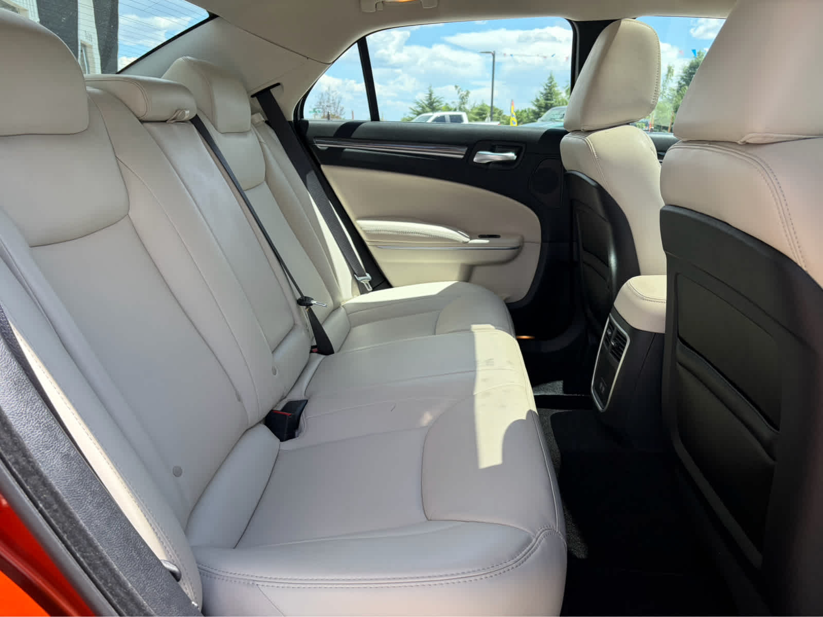 2021 Chrysler 300 Touring L