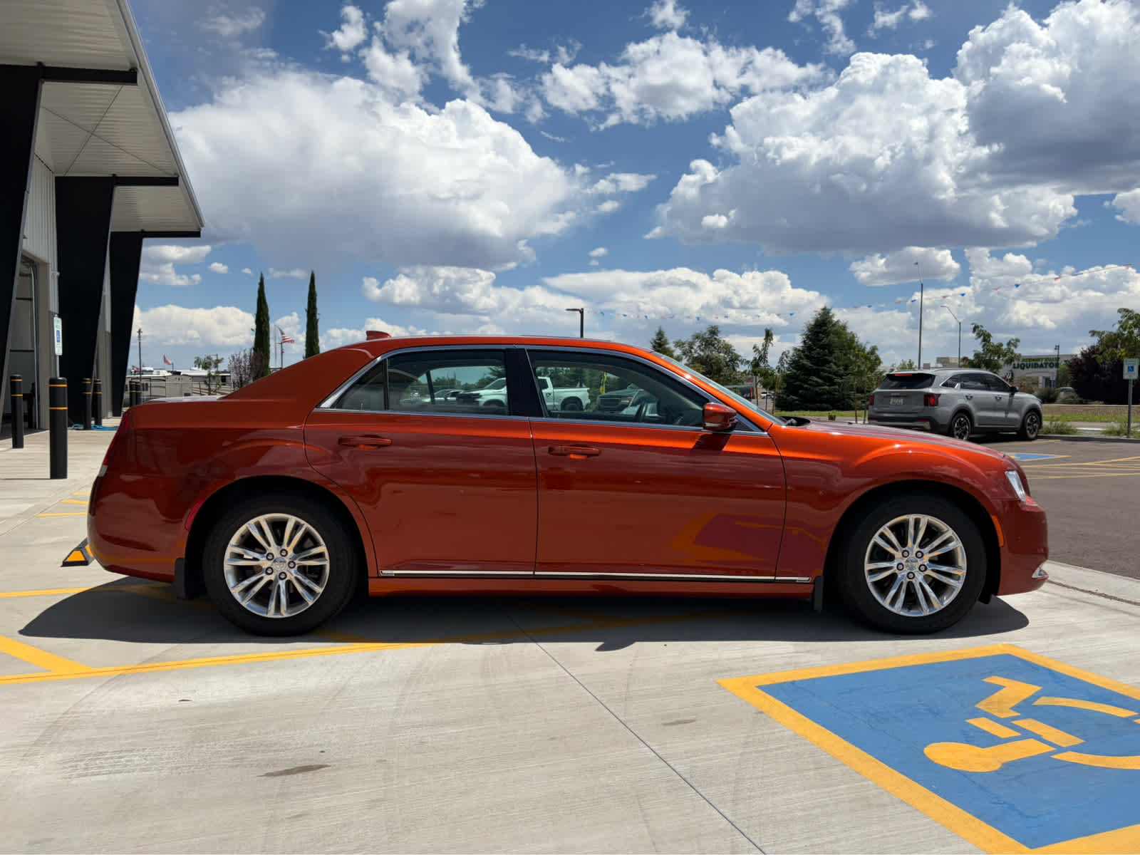 2021 Chrysler 300 Touring L