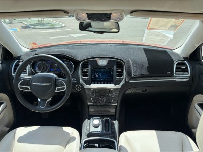 2021 Chrysler 300 Touring L