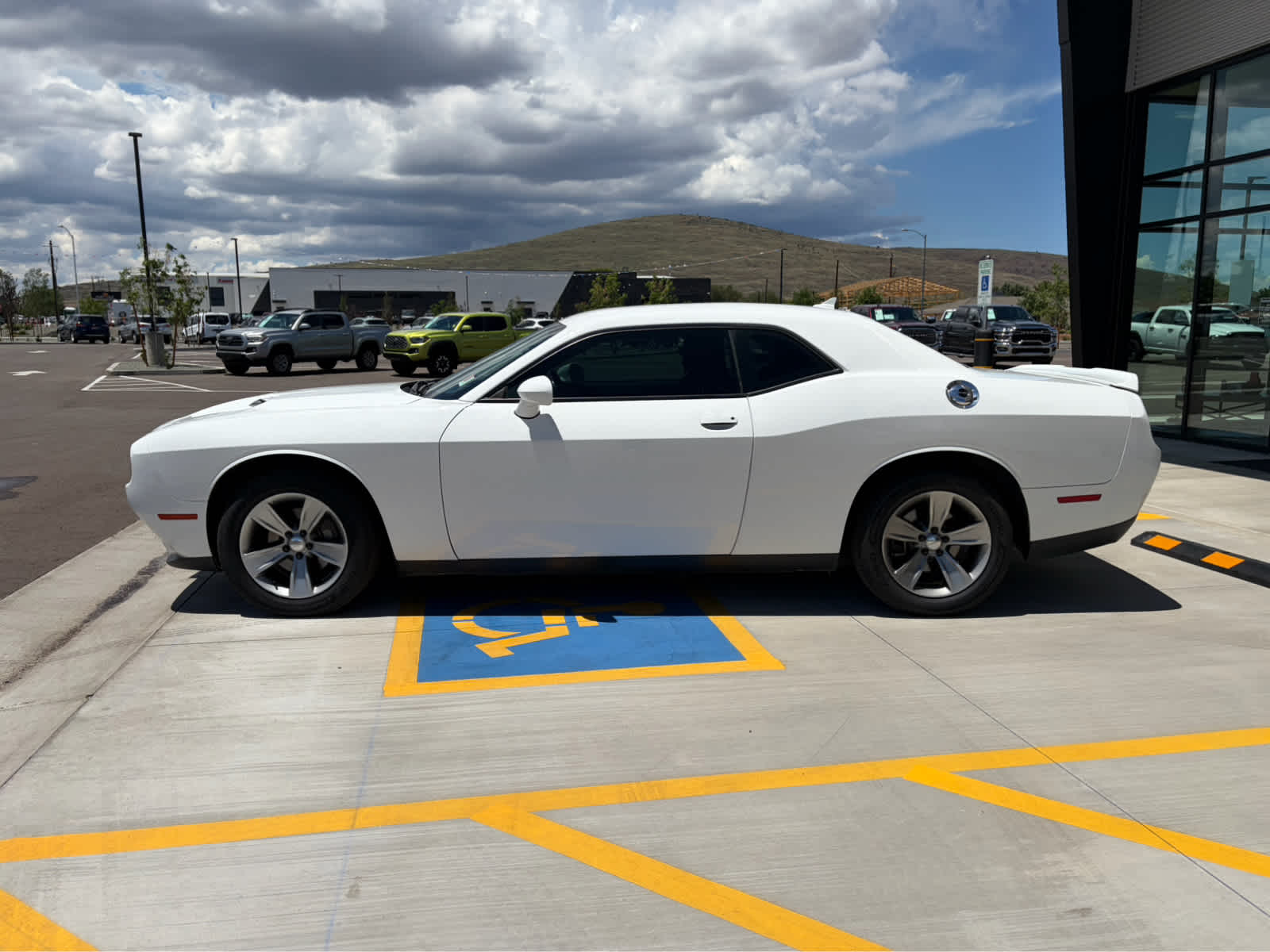 2020 Dodge Challenger SXT