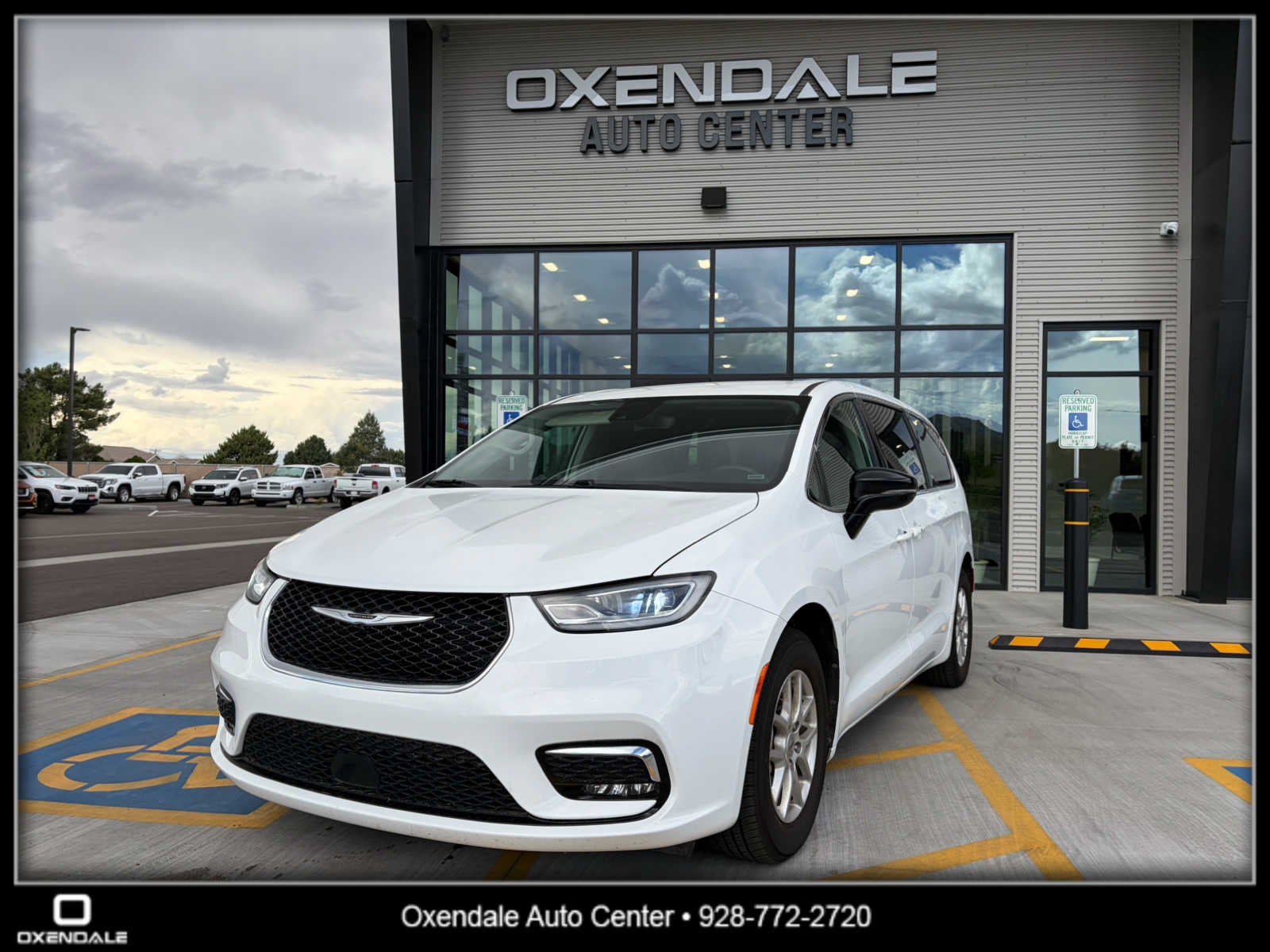 2024 Chrysler Pacifica Touring L