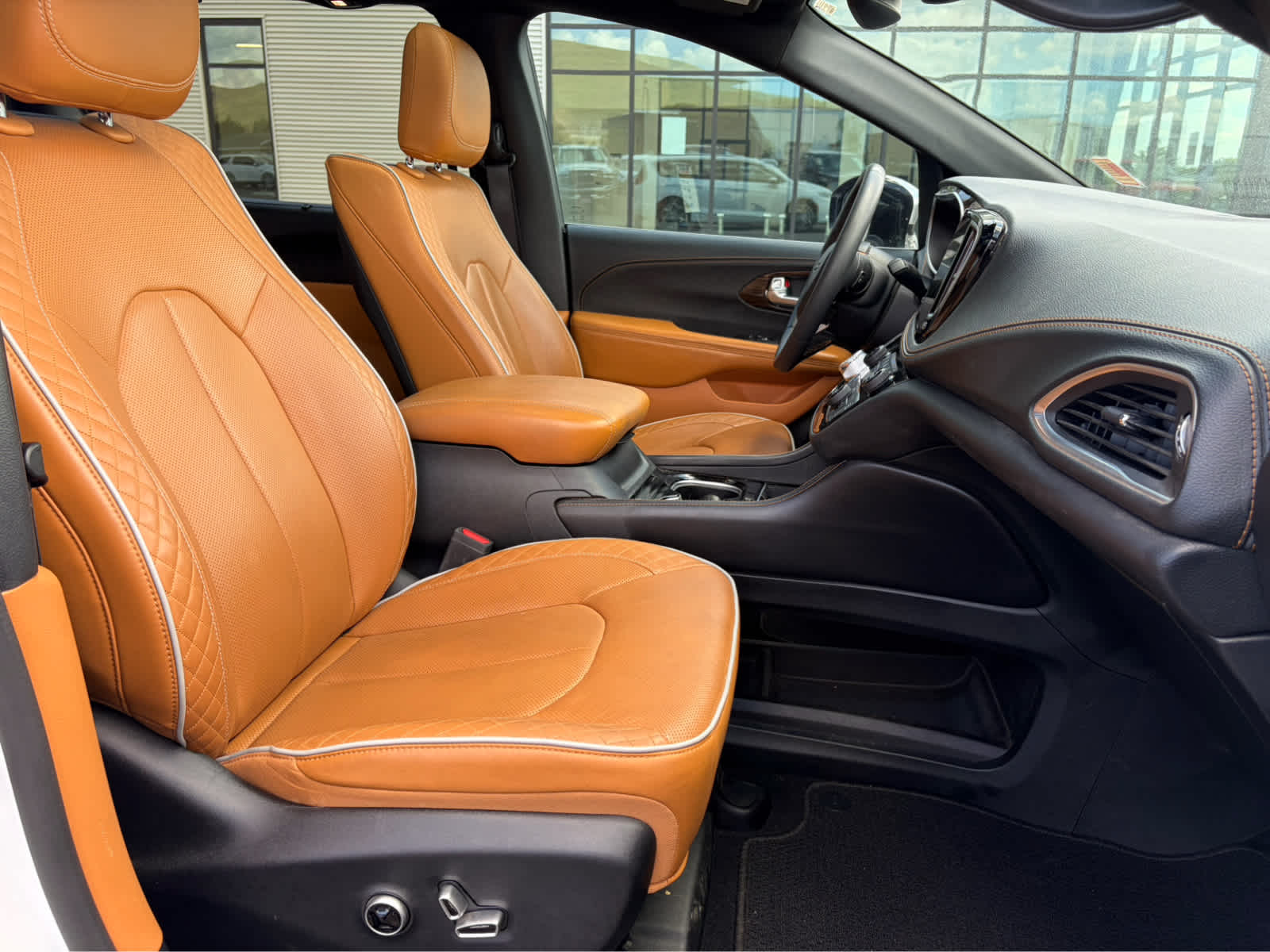 2023 Chrysler Pacifica Pinnacle