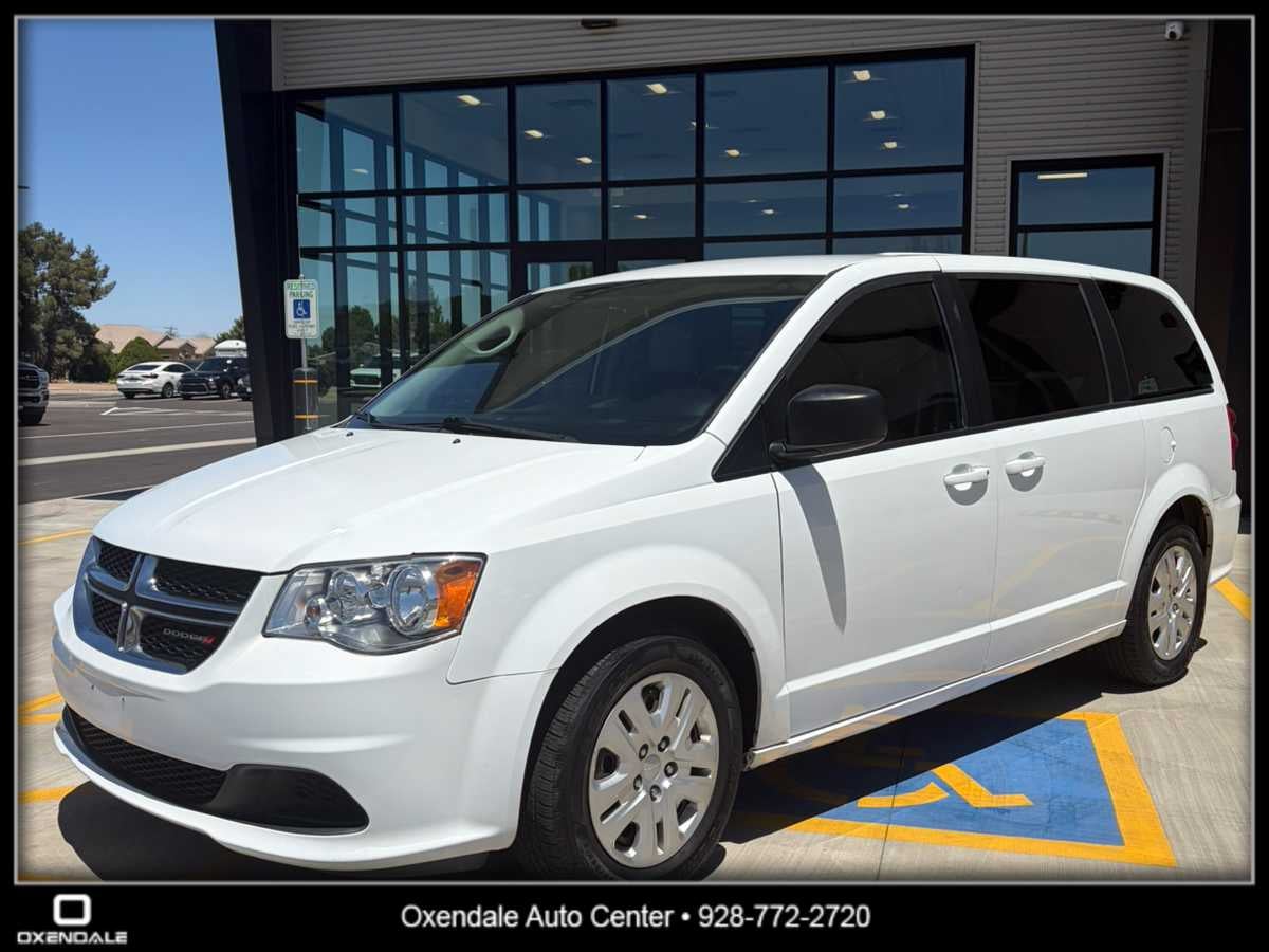2018 Dodge Grand Caravan SE's photo