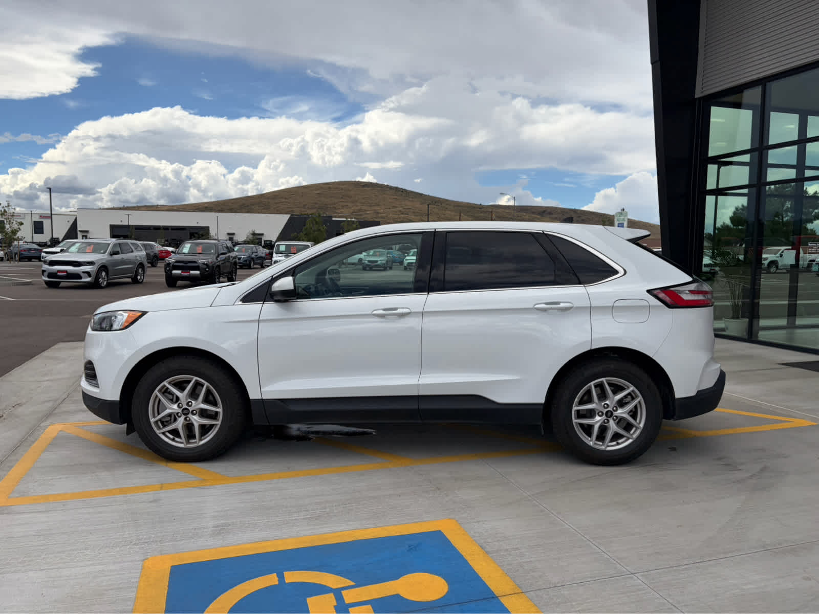 2024 Ford Edge SEL