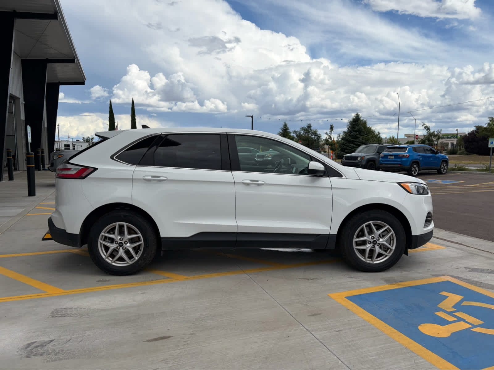2024 Ford Edge SEL