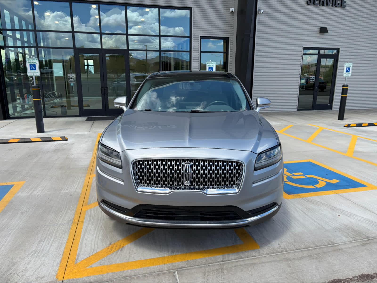 2021 Lincoln Nautilus Reserve