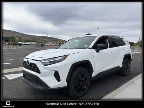 2024 Toyota RAV4 LE