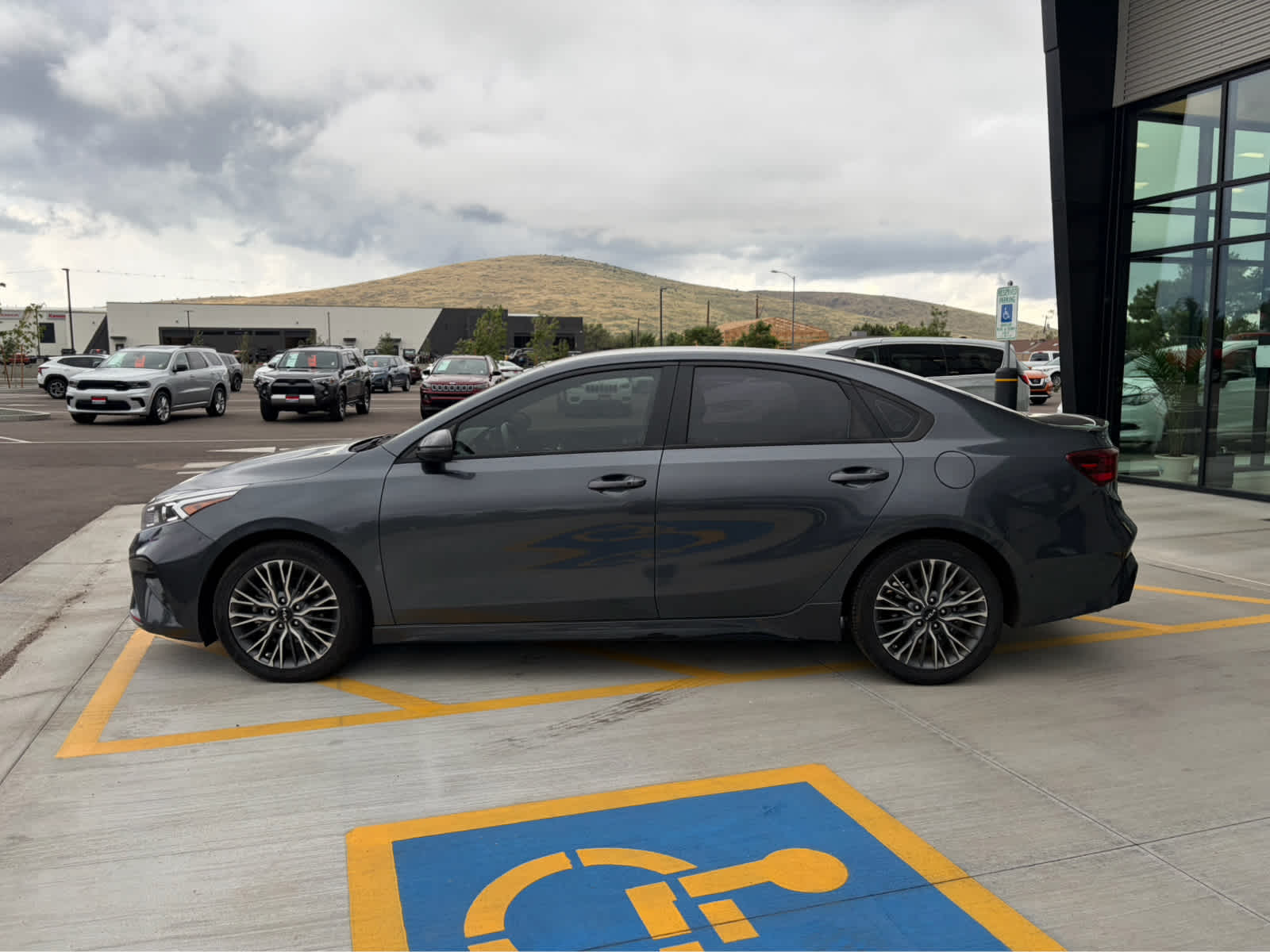 2023 Kia Forte GT-Line