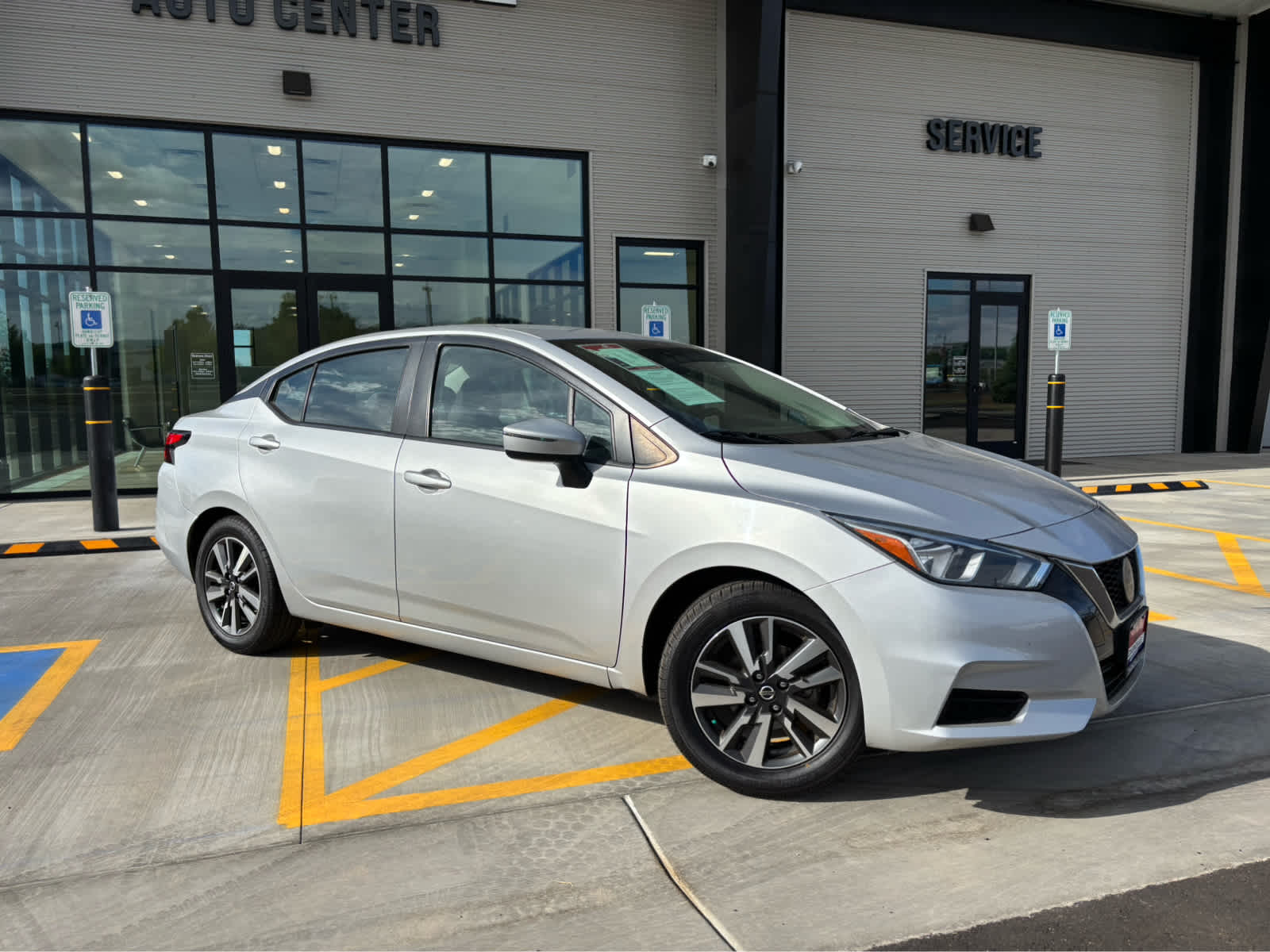 2021 Nissan Versa SV