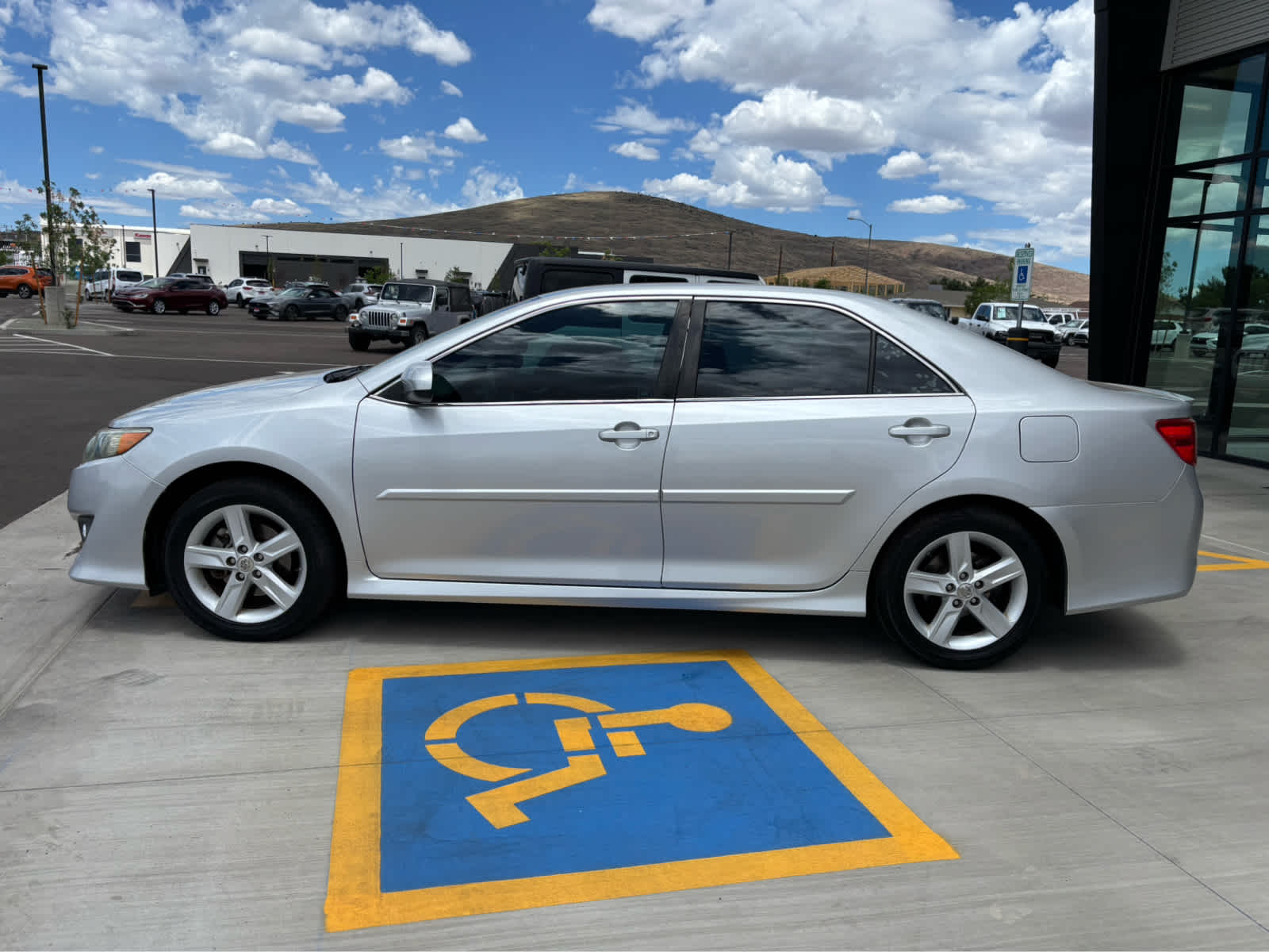 2013 Toyota Camry SE