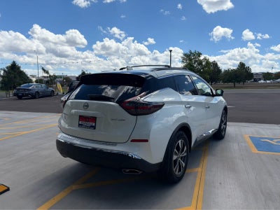 2023 Nissan Murano SV