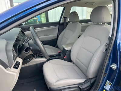 2020 Hyundai Elantra SE