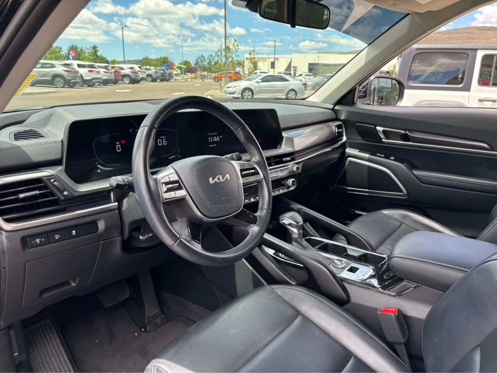 2024 Kia Telluride LX