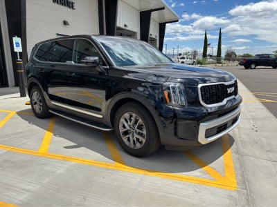 2024 Kia Telluride LX