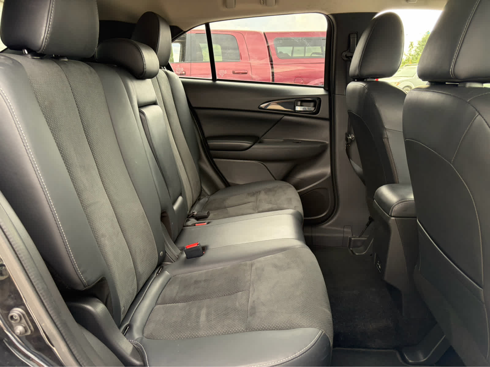 2025 Mitsubishi Eclipse Cross SE
