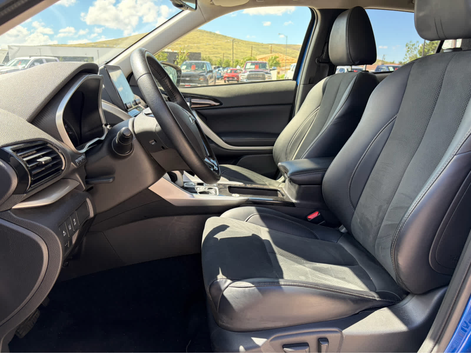 2025 Mitsubishi Eclipse Cross SE