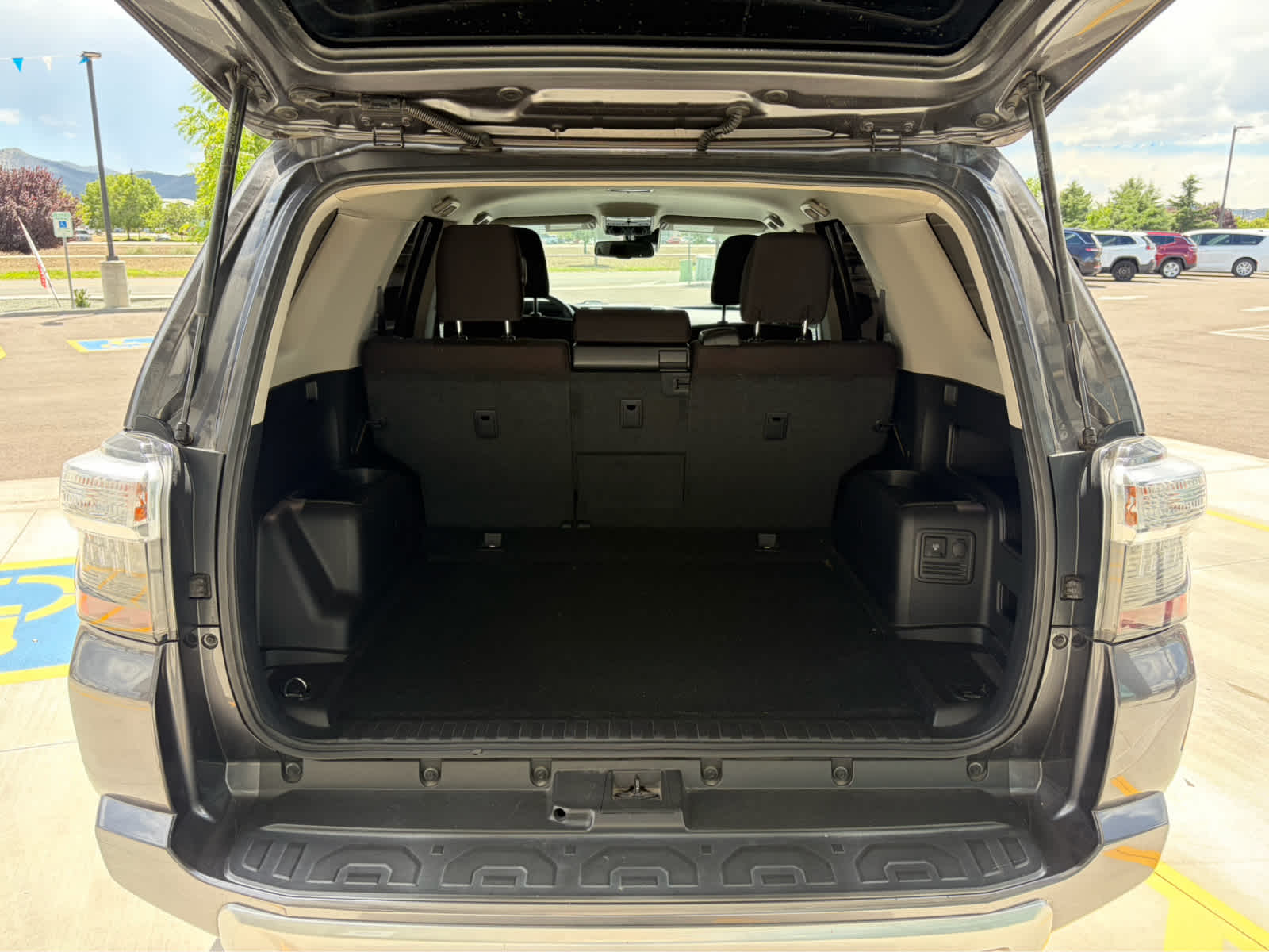 2023 Toyota 4Runner TRD Off Road