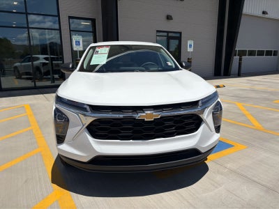 2025 Chevrolet Trax LS