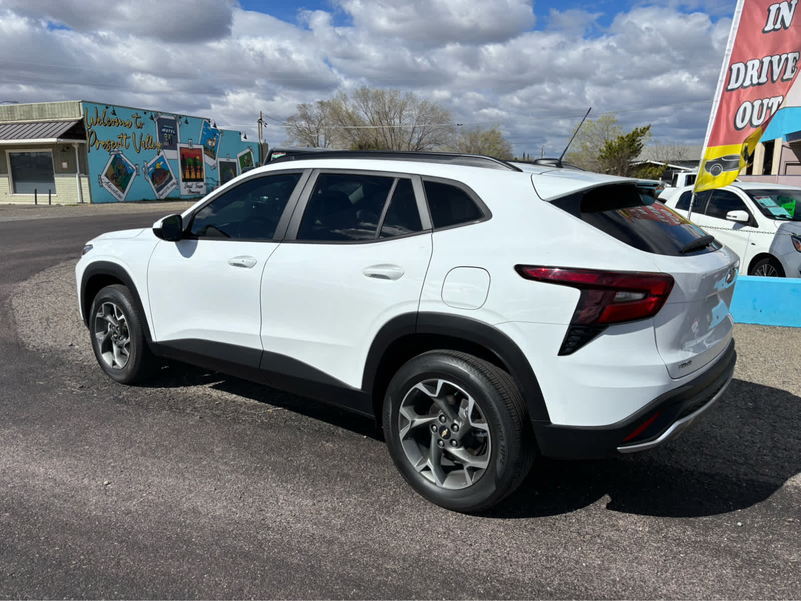 2024 Chevrolet Trax LT