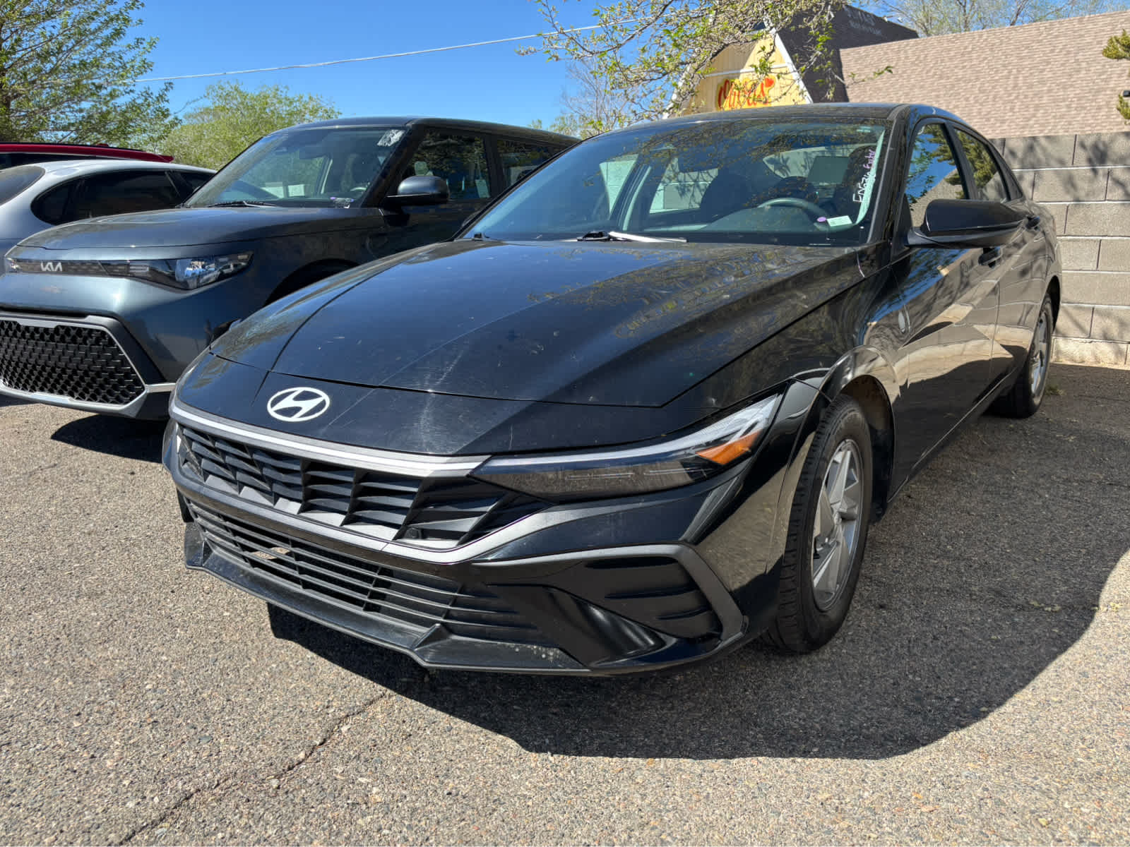 2024 Hyundai Elantra SE