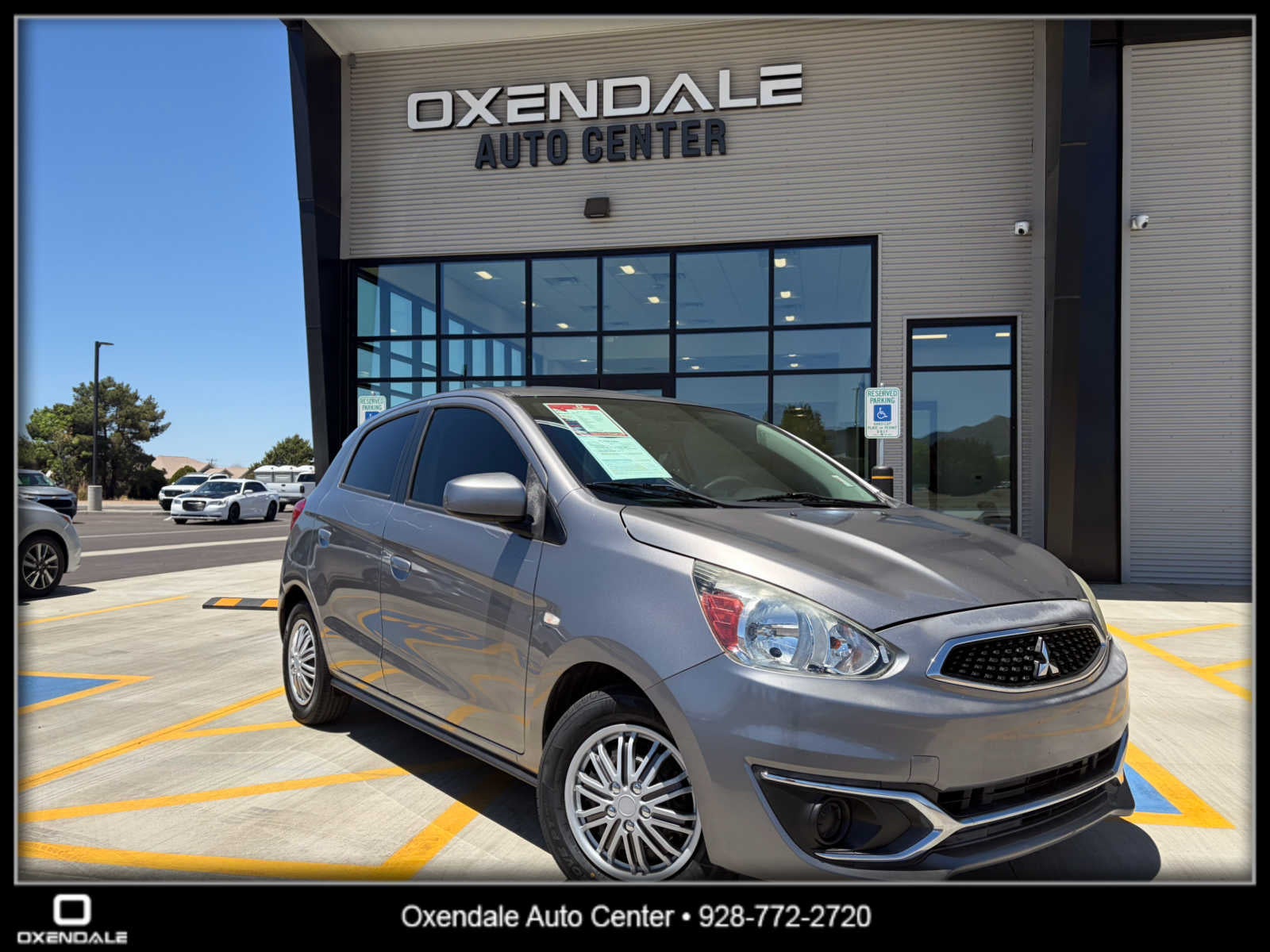 2018 Mitsubishi Mirage ES's photo