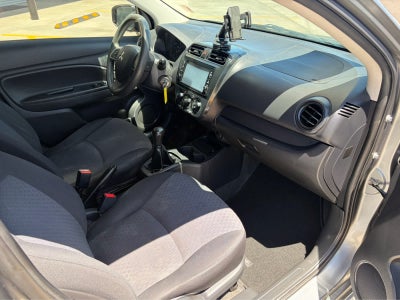 2018 Mitsubishi Mirage ES