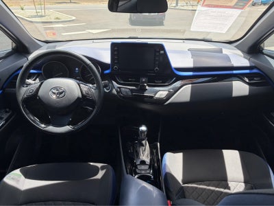 2021 Toyota C-HR XLE